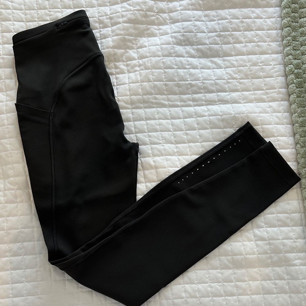 Lululemon Gray Swift Speed Ribbed Leggings Size 4